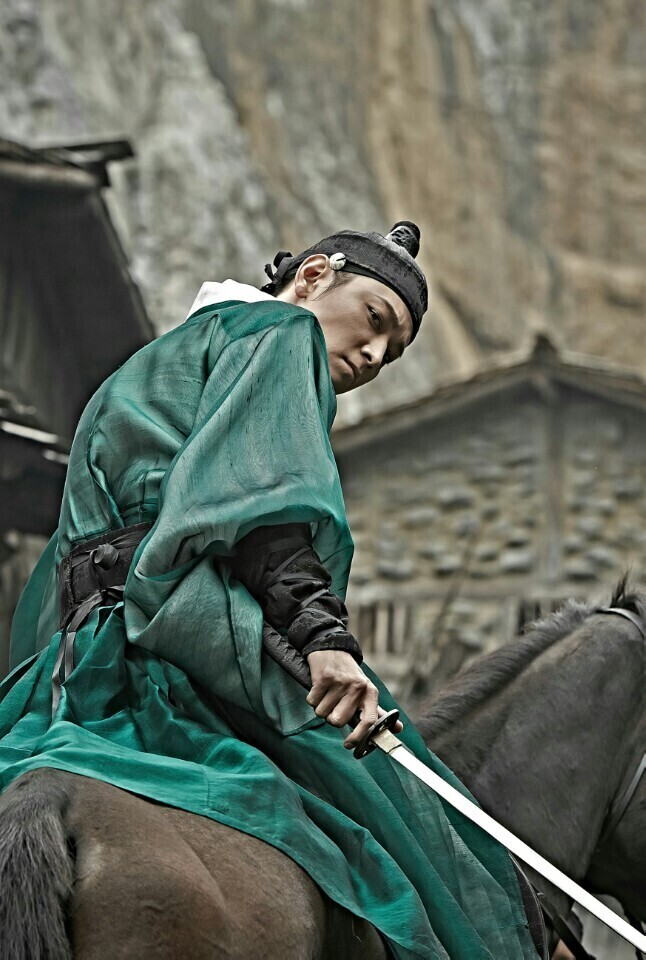 강동원 영화 군도 때 비주얼 | 인스티즈