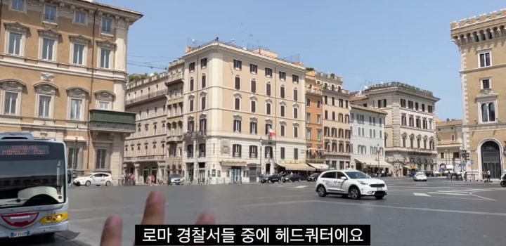 이탈리아에서 인종차별 당하고 이성적으로 참교육한 유튜버 | 인스티즈