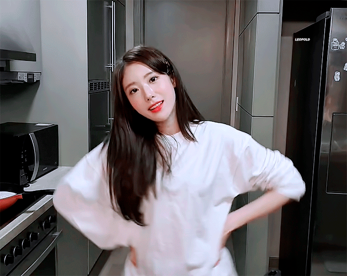 (스압)어제 브이앱 루다네 두부가게 루다.gif | 인스티즈