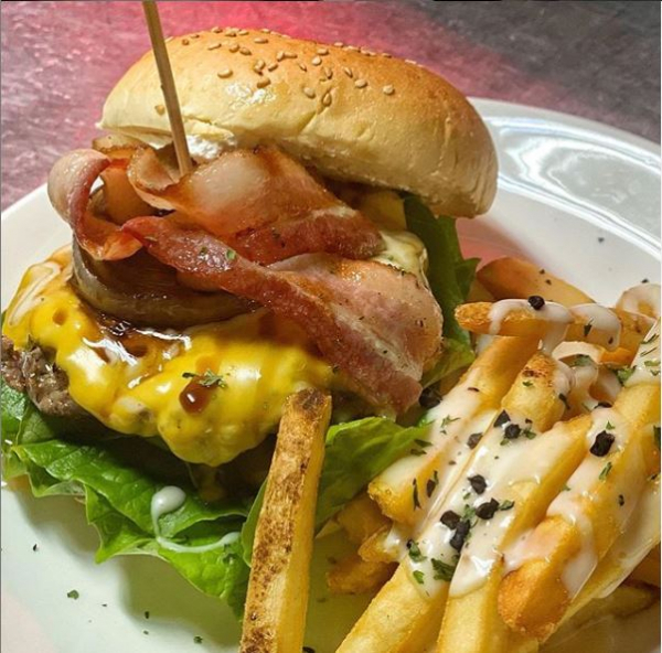 은근히 많은 사람들이 수제버거를 안먹는 이유 | 인스티즈