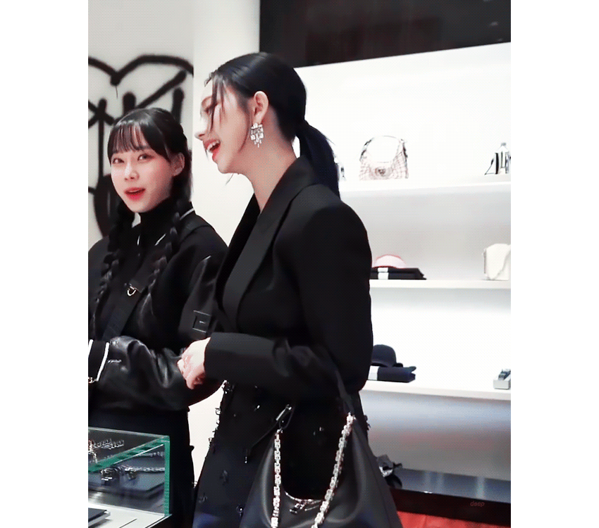 뉴욕에 간 카리나에겐 감동이 있다.gif | 인스티즈