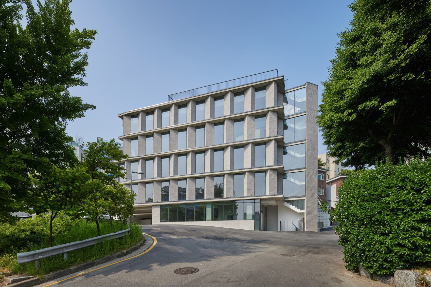 제니 개인 소속사 사무실로 쓴다는 건물 .jpg | 인스티즈