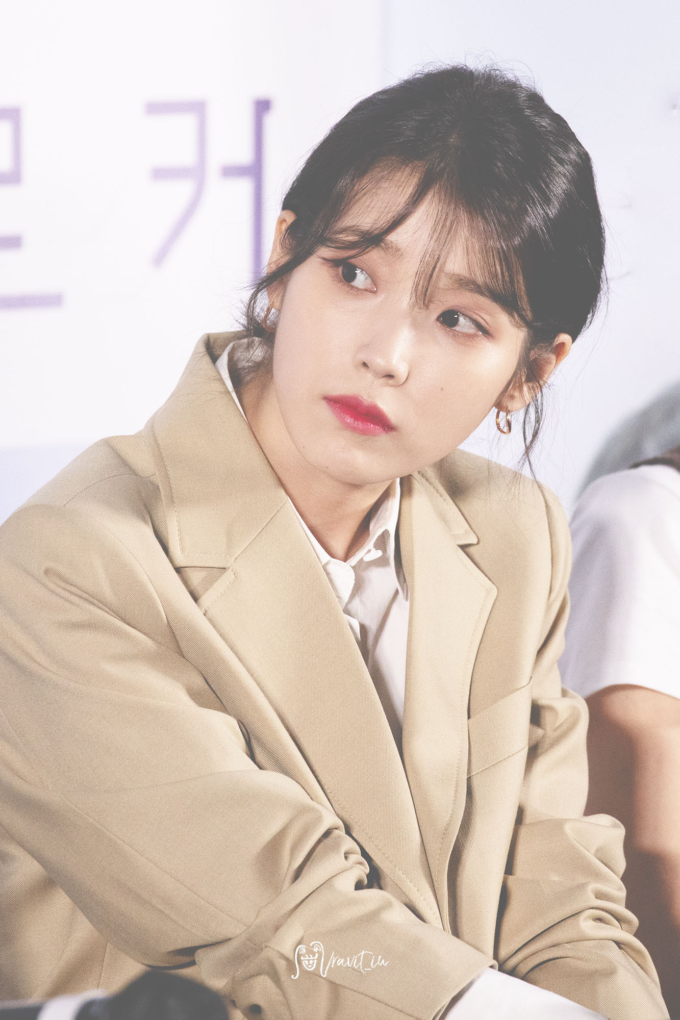 (스압)최근 아이유 미모 ㄷㄷㄷ.jpgif | 인스티즈