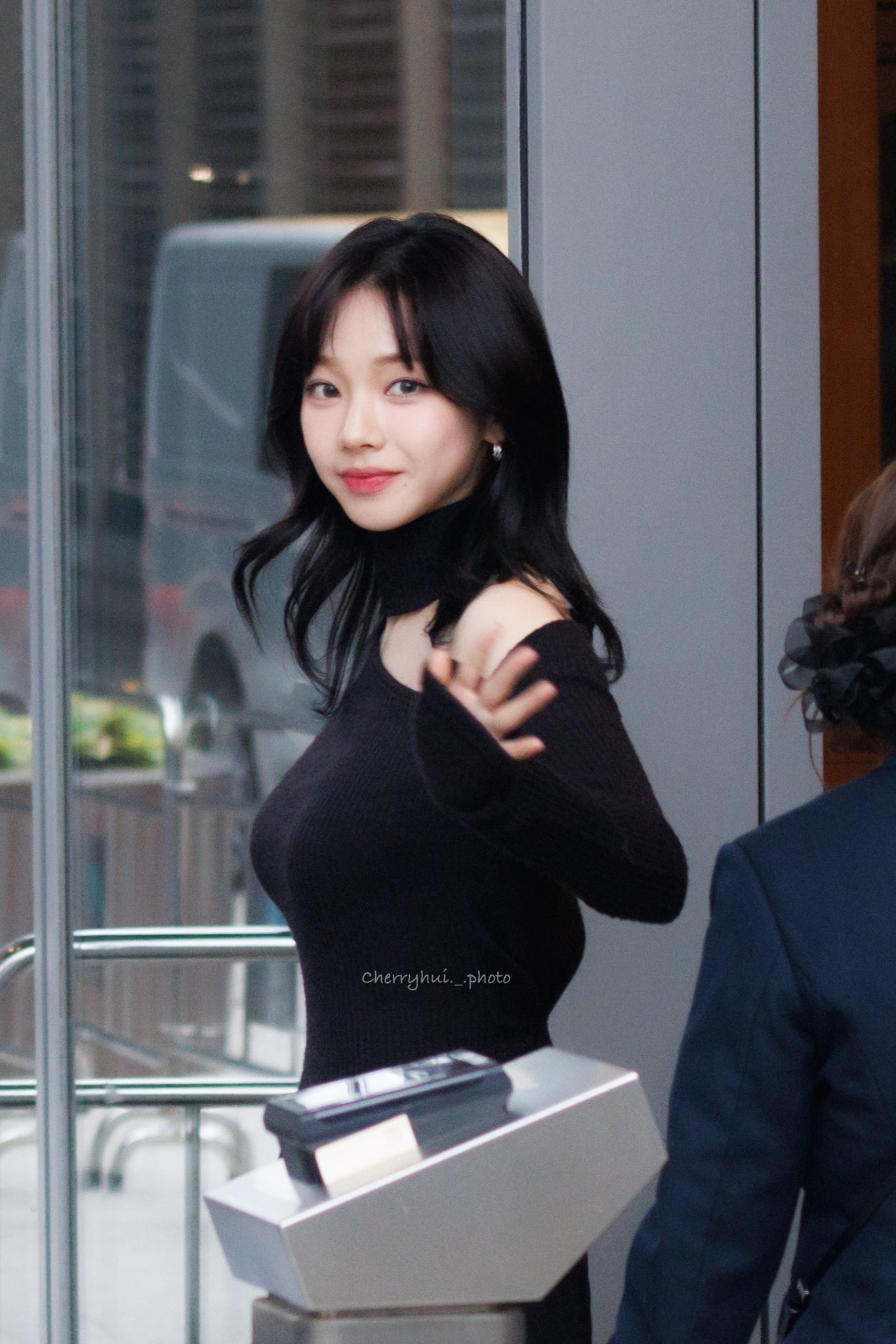 레알 존나 이쁜 카리나는 신이에요 ㄷㄷㄷ - 웃긴자료 ‥‥‥‥‥、 - 도탁스 (DOTAX)