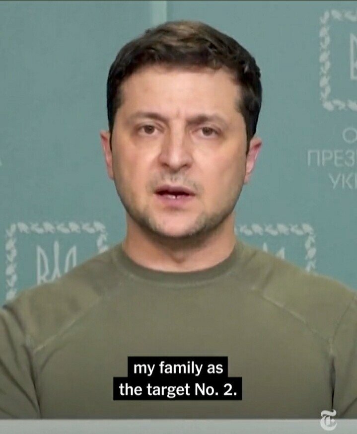 도망쳤다는 소문에 직접 답하는 우크라이나 대통령.jpg | 인스티즈