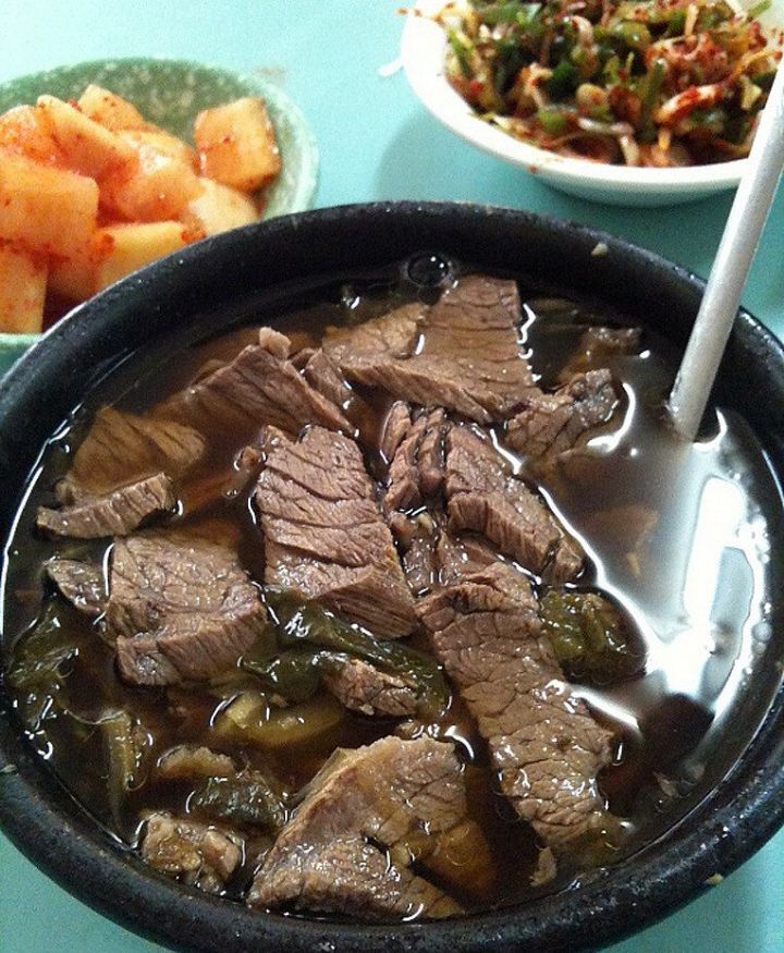 서울 강북에서 가장 비싼 국밥을 팔았다는 식당 - 웃긴자료 ‥‥‥‥‥、 - 도탁스 (DOTAX) 서울 강북에서 가장 비싼 국밥을 팔았다는 식당