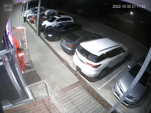 강풍에 날아간 피자박스 | 인스티즈