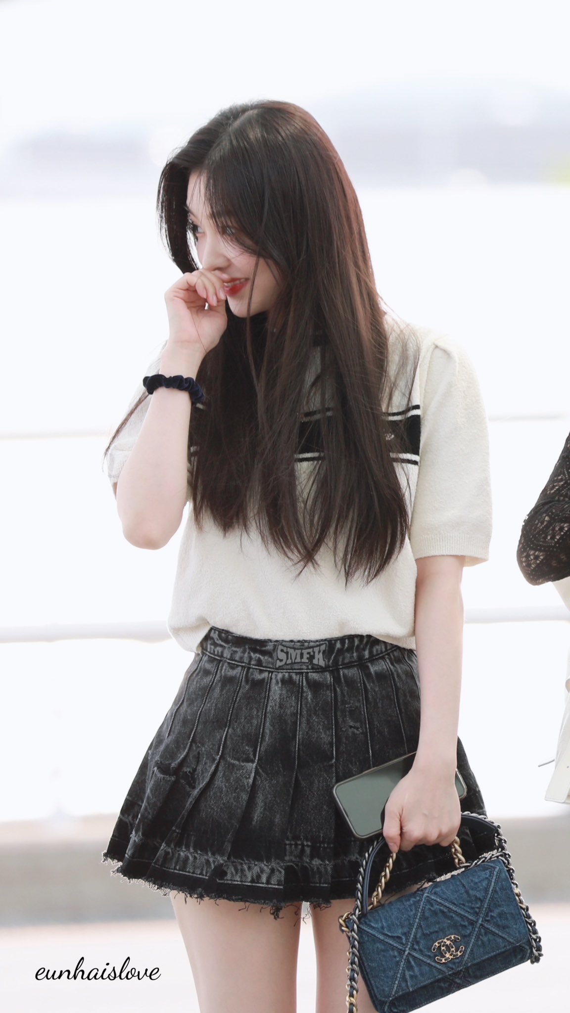 최근 공항 출국하는 아이린.jpgif | 인스티즈