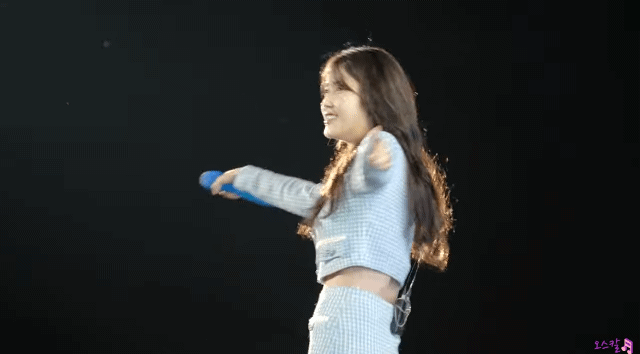 어제 행사뛴 아이유 비주얼 근황.jpg | 인스티즈