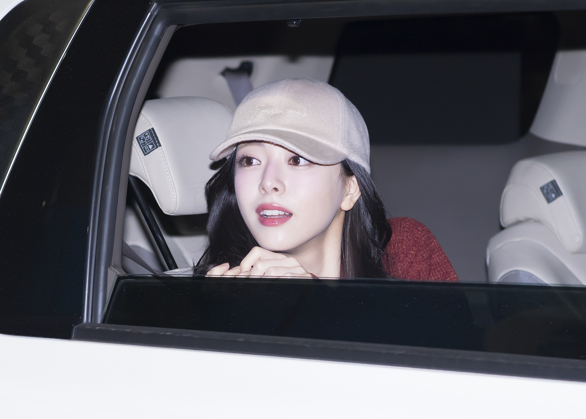 (스압)여자여자한 ITZY 유나.jpgif | 인스티즈