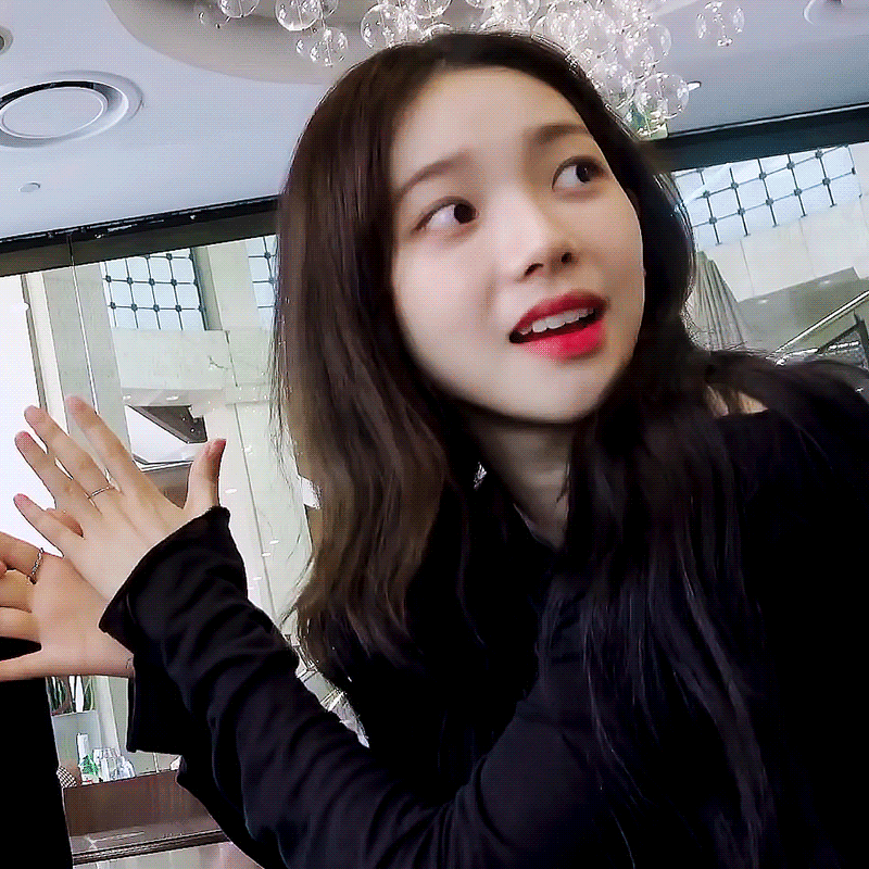 (스압)은근 귀여운 카리나.gif | 인스티즈