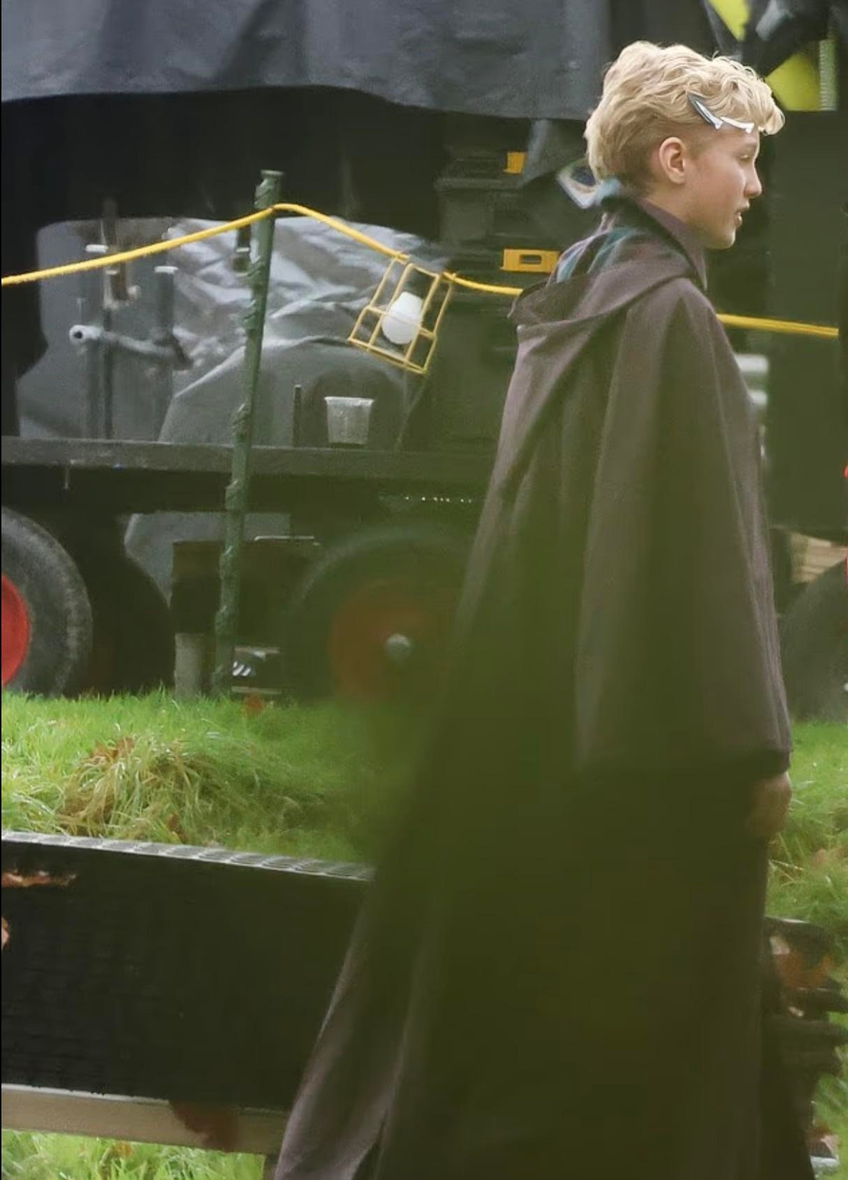 해리포터 드라마판 호그와트 빗자루수업 촬영짤 | 인스티즈