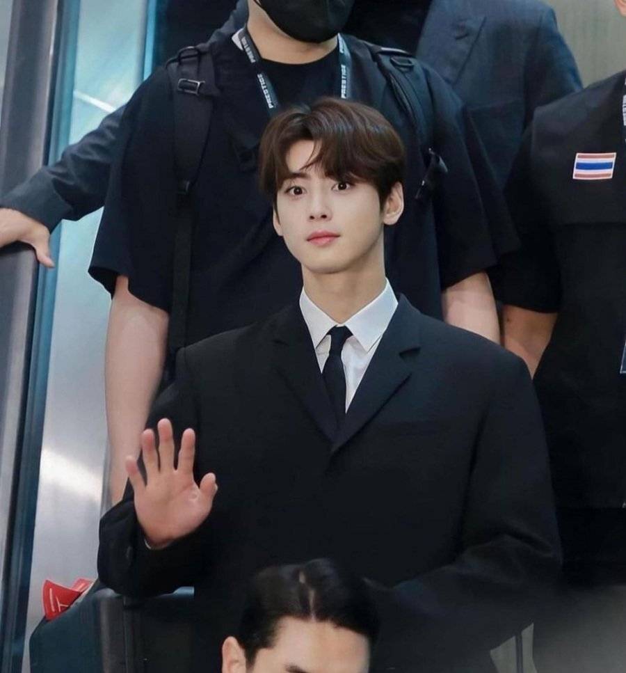 차은우 키 얼굴 갖겠다? 안 갖겠다? | 인스티즈