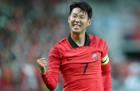 해외에선 최고라는데 국내에서는 이상하게 까들이 많은 인물 | 인스티즈