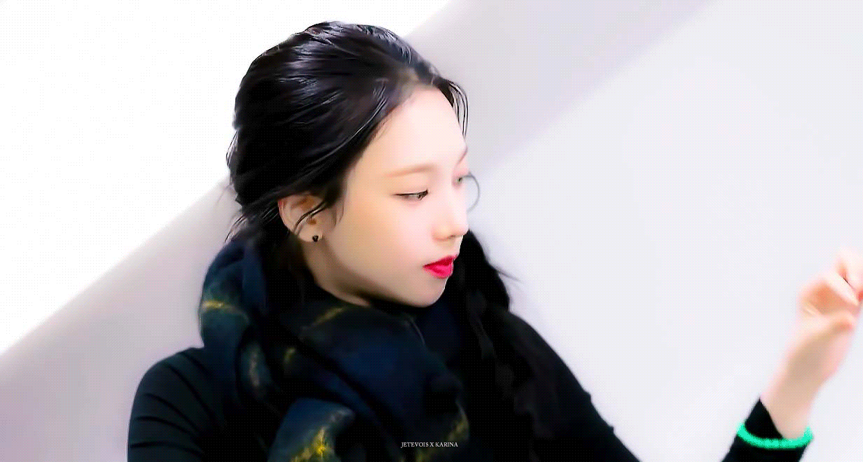 (스압)은근 귀여운 카리나.gif | 인스티즈