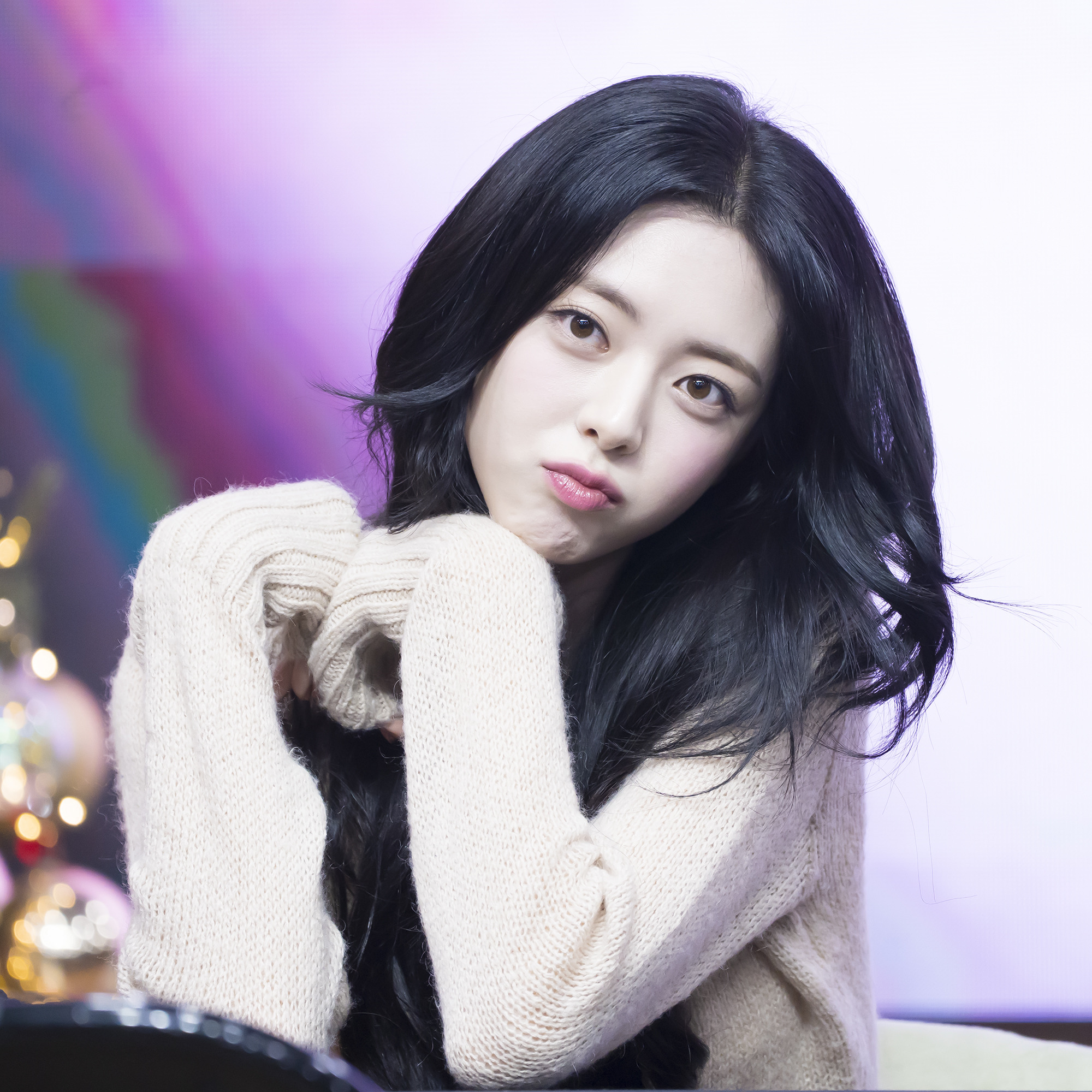 (스압)여자여자한 ITZY 유나.jpgif | 인스티즈