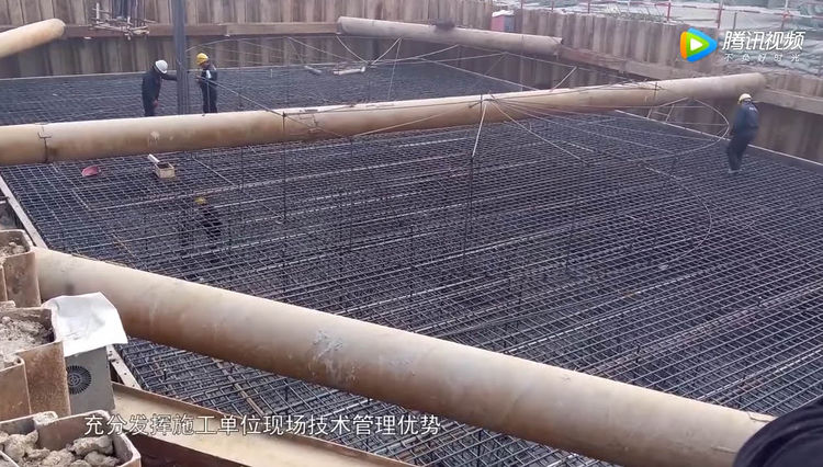 대륙) 세계에서 가장 큰 철도 육교 | 인스티즈