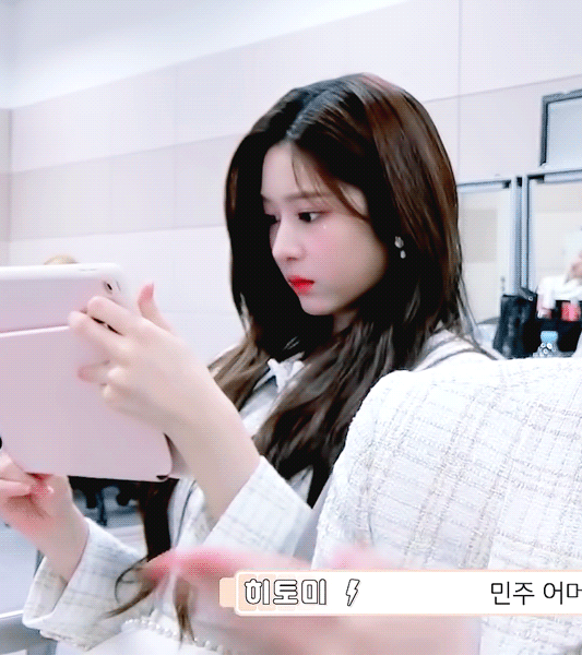 보스 아이즈원 민주.gif (스압,움짤 多) | 인스티즈