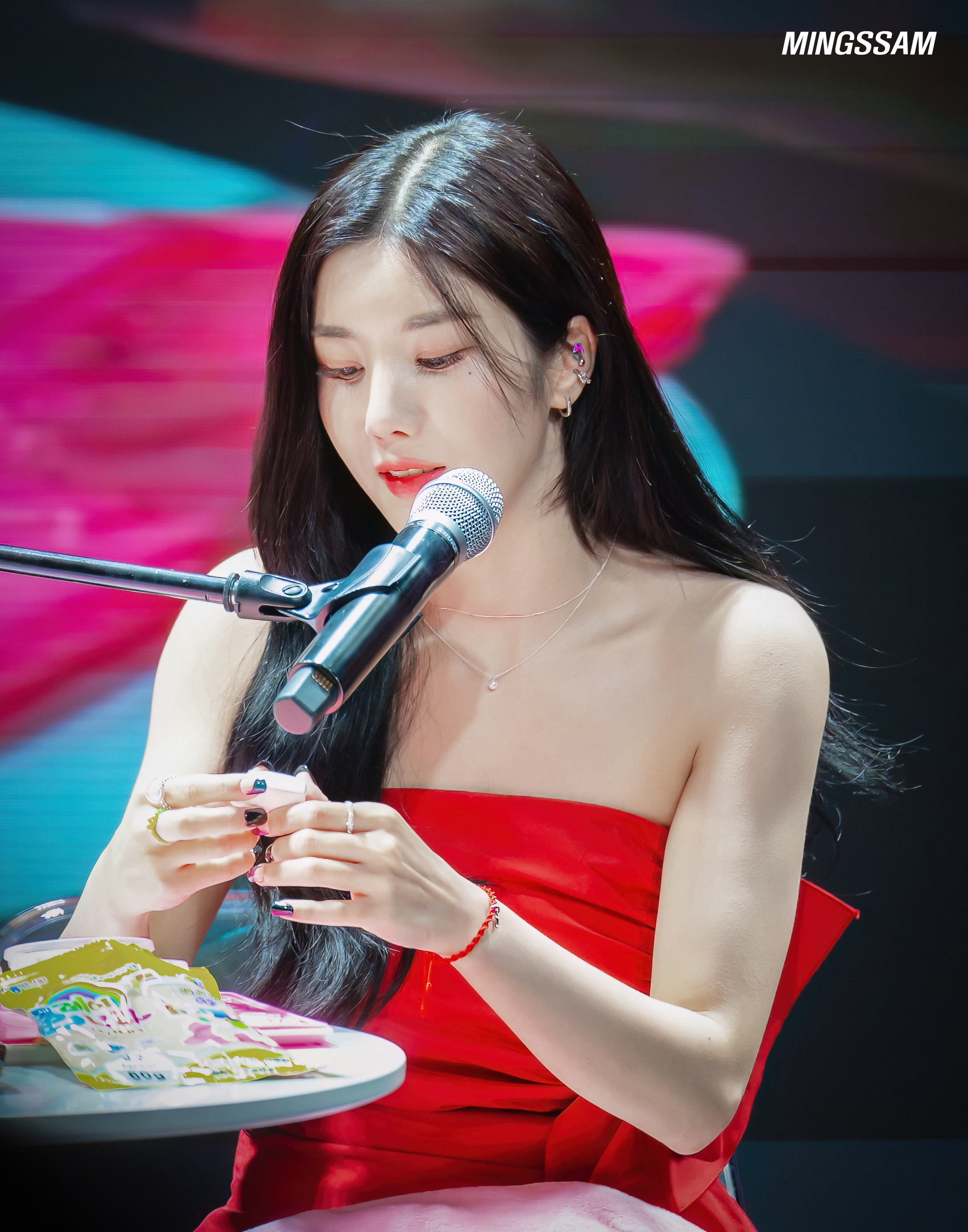 (스압)더 예뻐진 최근 권은비.jpgif | 인스티즈