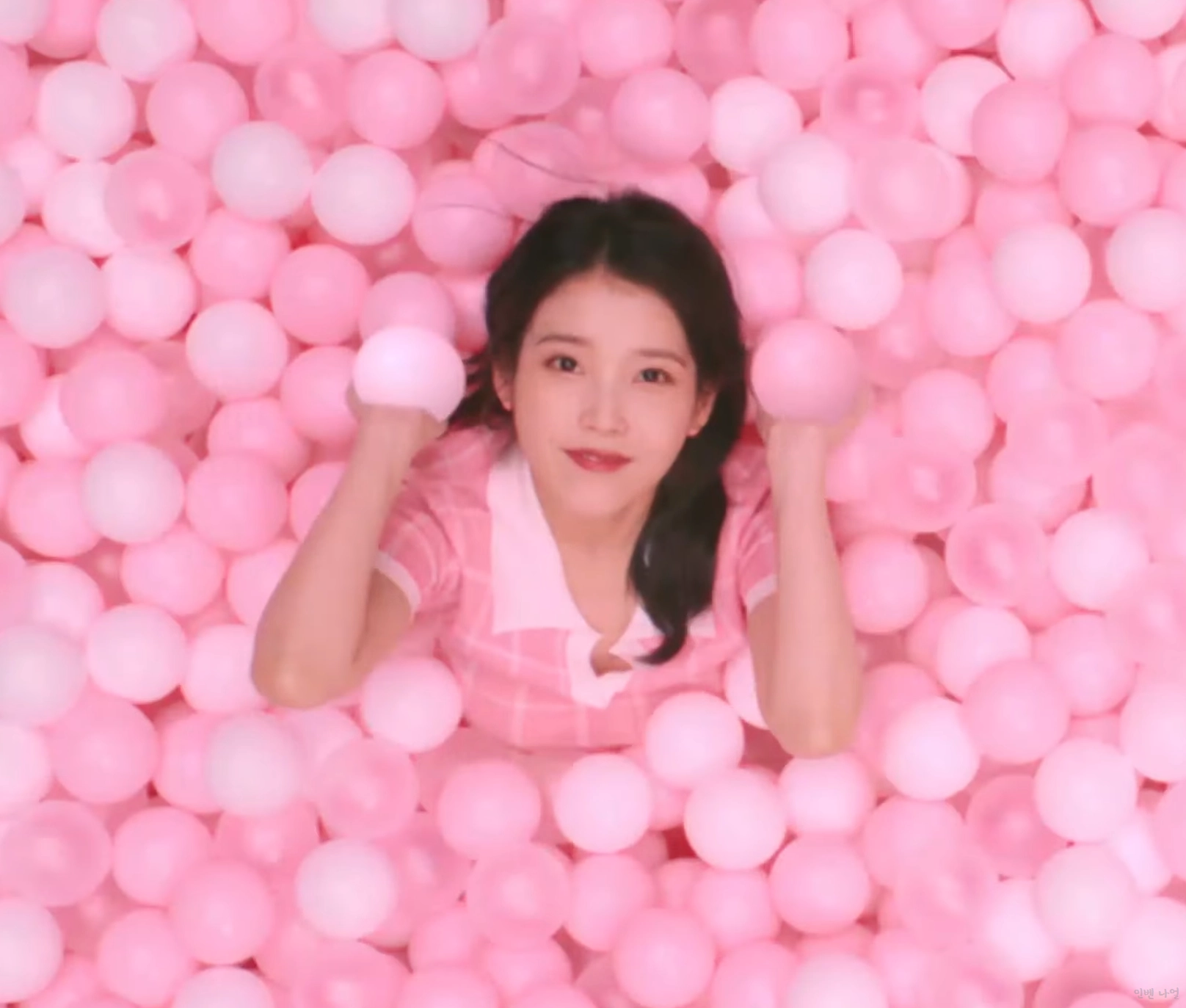 핑크 아이유 | 인스티즈