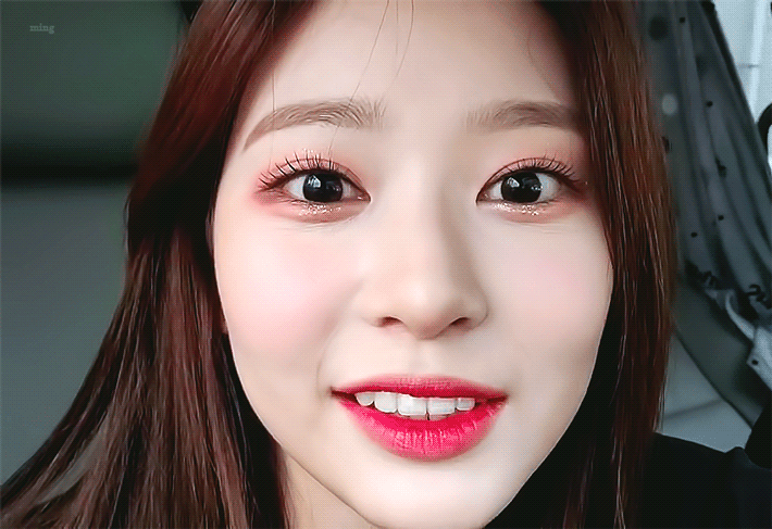 아이즈원 민주 얼굴 근황ㄷㄷㄷ.gif (스압) | 인스티즈