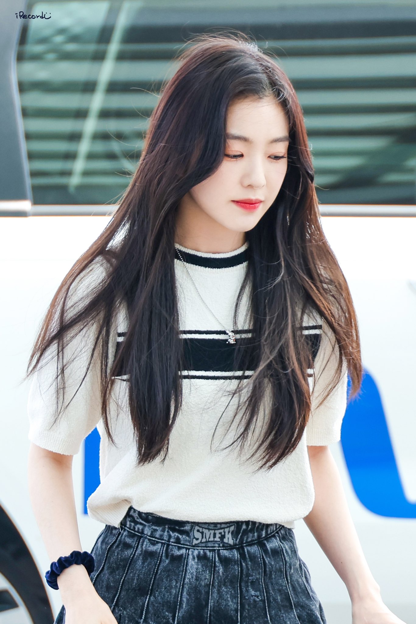 최근 공항 출국하는 아이린.jpgif | 인스티즈