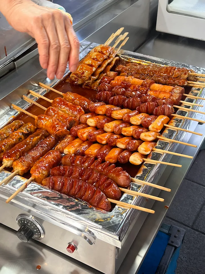 순대꼬치랑 다양한 꼬치를 파는 1호선 남영역에 있는 꼬치집 | 인스티즈