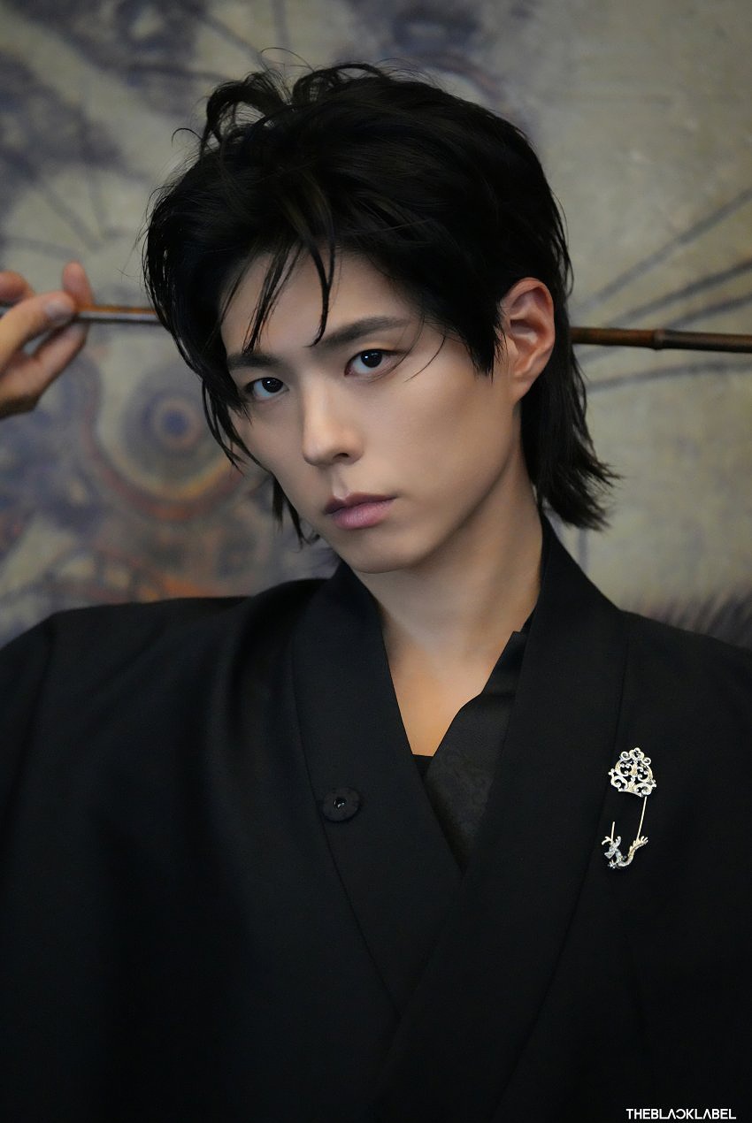 박보검 한복화보 b컷수준 | 인스티즈