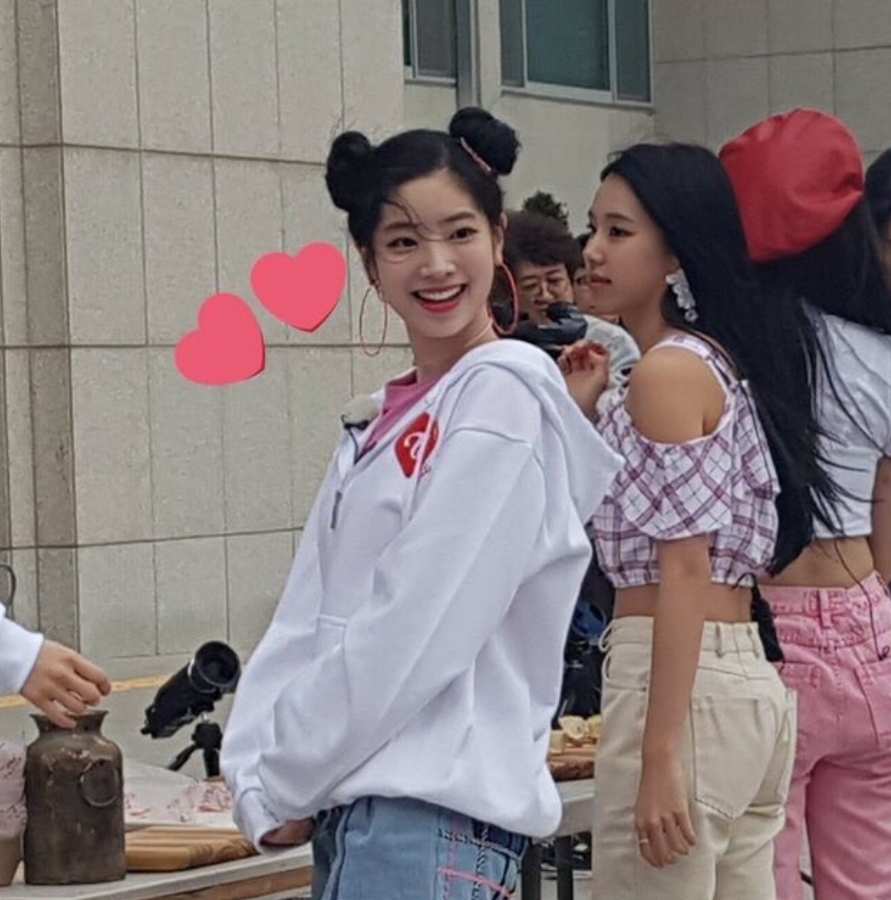 폰카로 찍은 아이돌들.jpg | 인스티즈