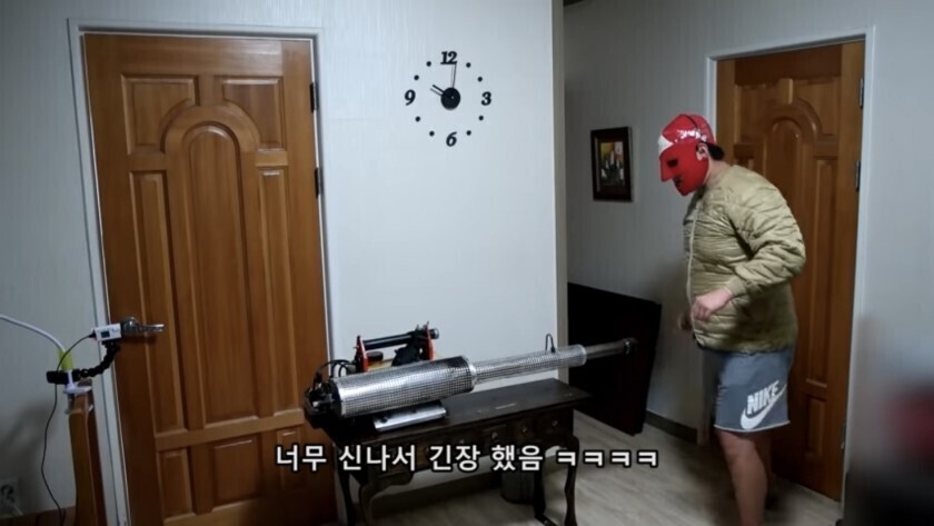 모기 때문에 고생하는 여동생 | 인스티즈