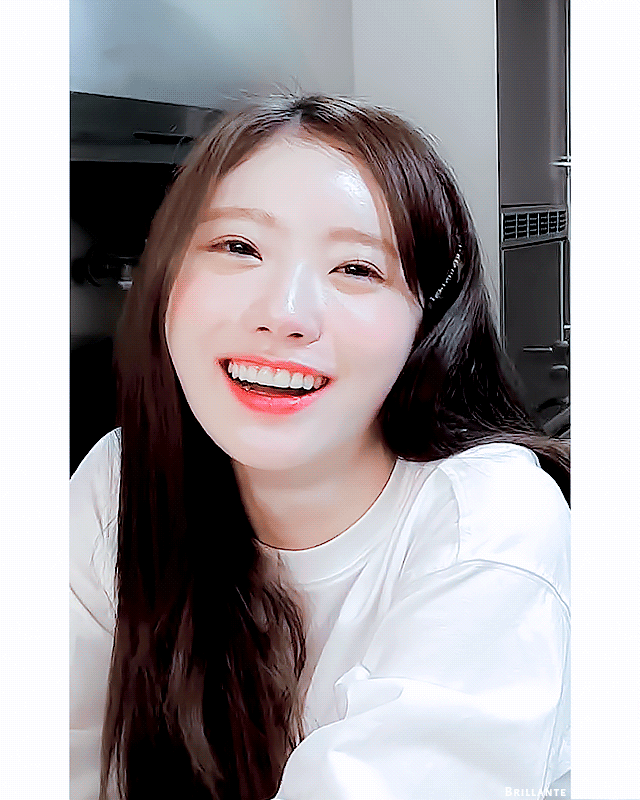 (스압)어제 브이앱 루다네 두부가게 루다.gif | 인스티즈