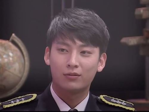 이경규가 앵간한 영화배우급 잘생김이라고 칭찬했던 일반인 | 인스티즈