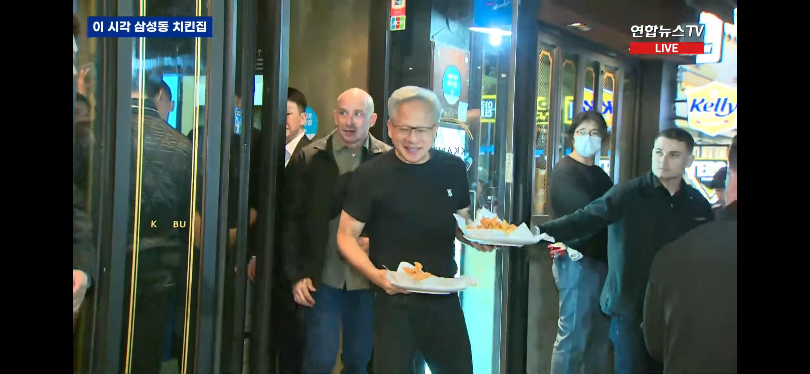 젠슨 황 : 한국은 정말 놀라운 음식을 만들어 냈습니다. 어떻게 가능한 겁니까? | 인스티즈