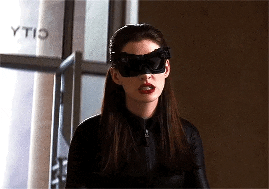 척추 정렬하는 앤 해서웨이.gif | 인스티즈