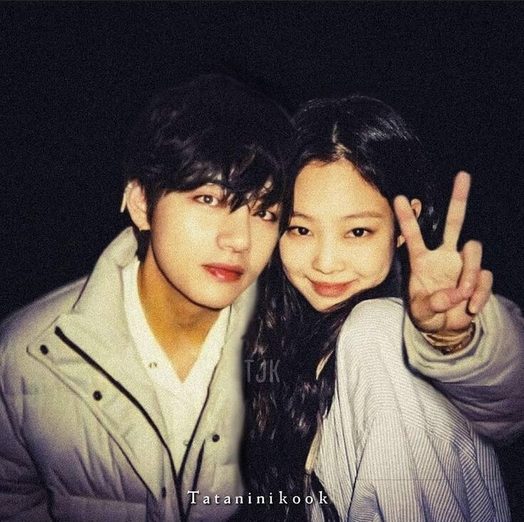 얼핏 보면 진짜 같은 제니, 뷔 합성 사진들 | 인스티즈