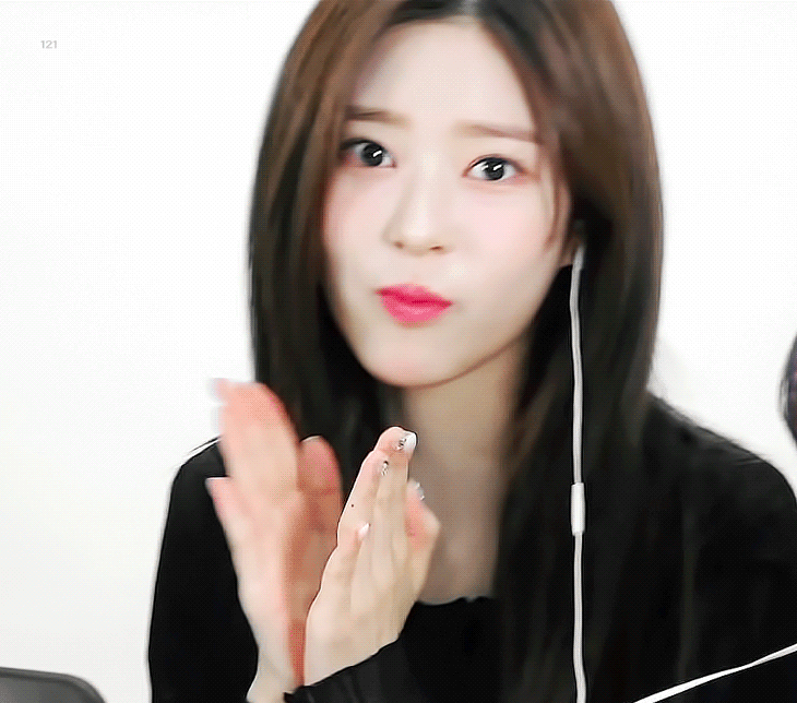 보스 아이즈원 민주.gif (스압,움짤 多) | 인스티즈