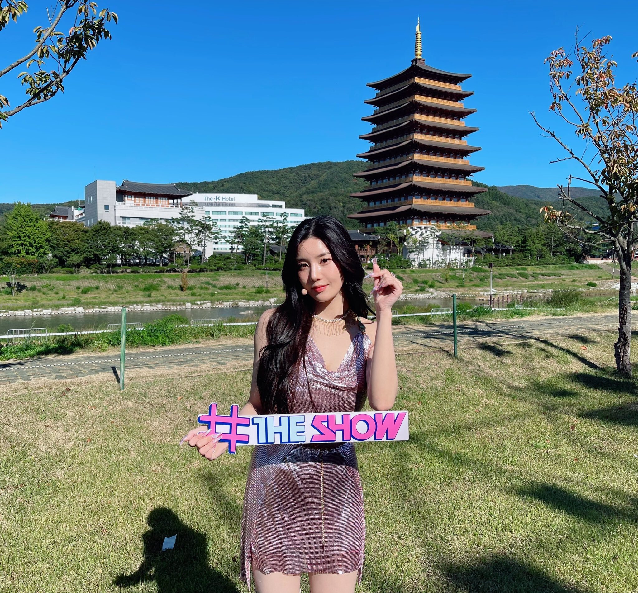 (스압)더 예뻐진 최근 권은비.jpgif | 인스티즈