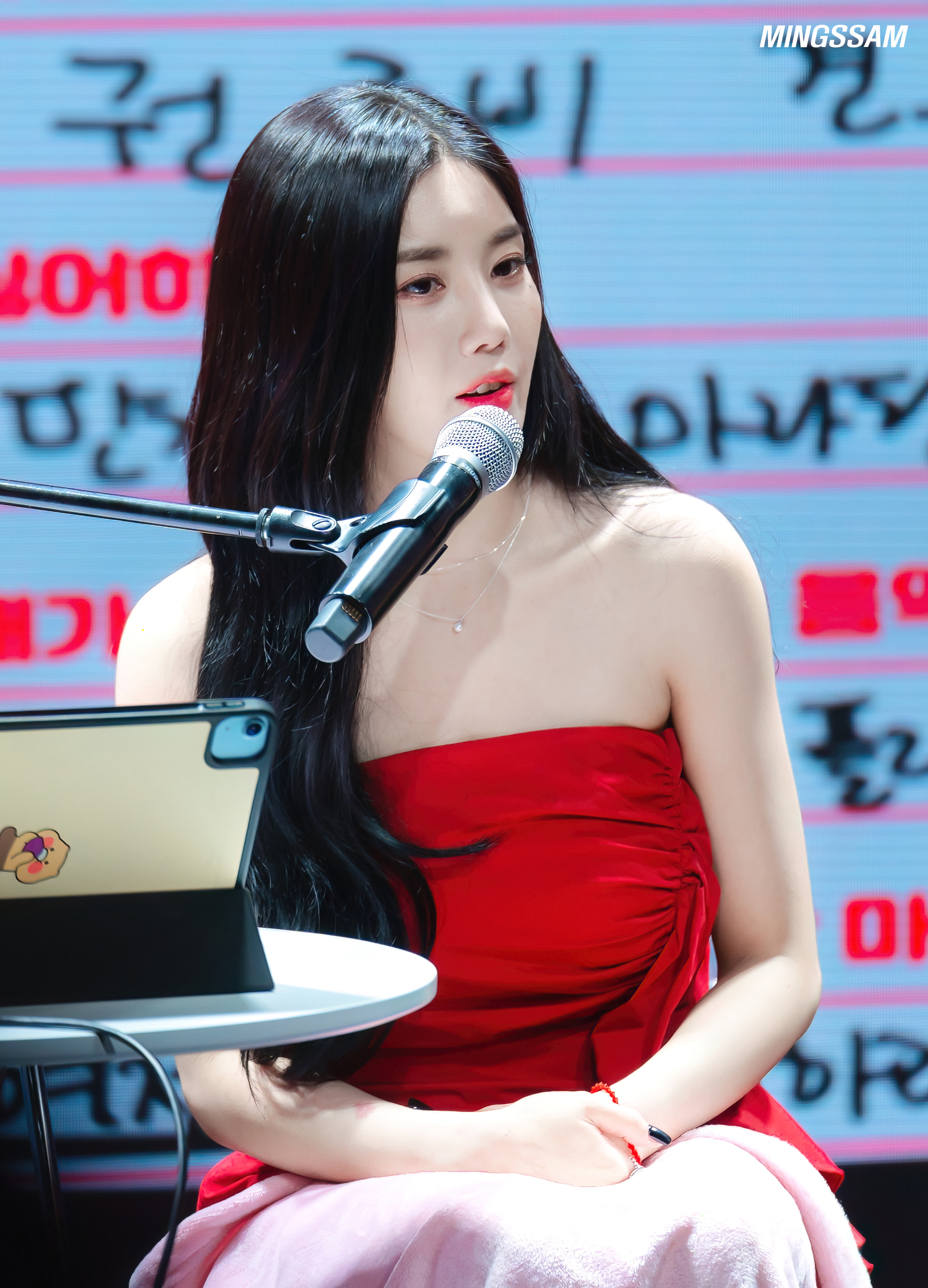 (스압)더 예뻐진 최근 권은비.jpgif | 인스티즈