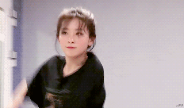 은근 여자들에게 안나는 냄새.gif | 인스티즈