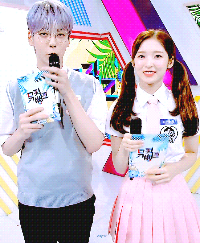 200821 뮤뱅 은행장 오마이걸 아린 | 인스티즈