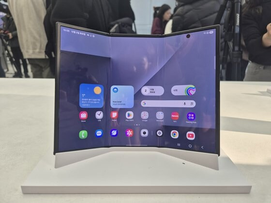 갤럭시 트라이폴드로 번따 하는 방법 | 인스티즈