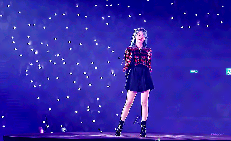 파랑머리 아이유.gif | 인스티즈