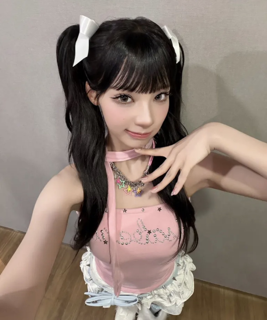리센느 직캠 'LOVE ATTACK' 엠카무대 - 웃긴자료 ‥‥‥‥‥、 - 도탁스 (DOTAX) 리센느 직캠 'LOVE ATTACK' 엠카무대