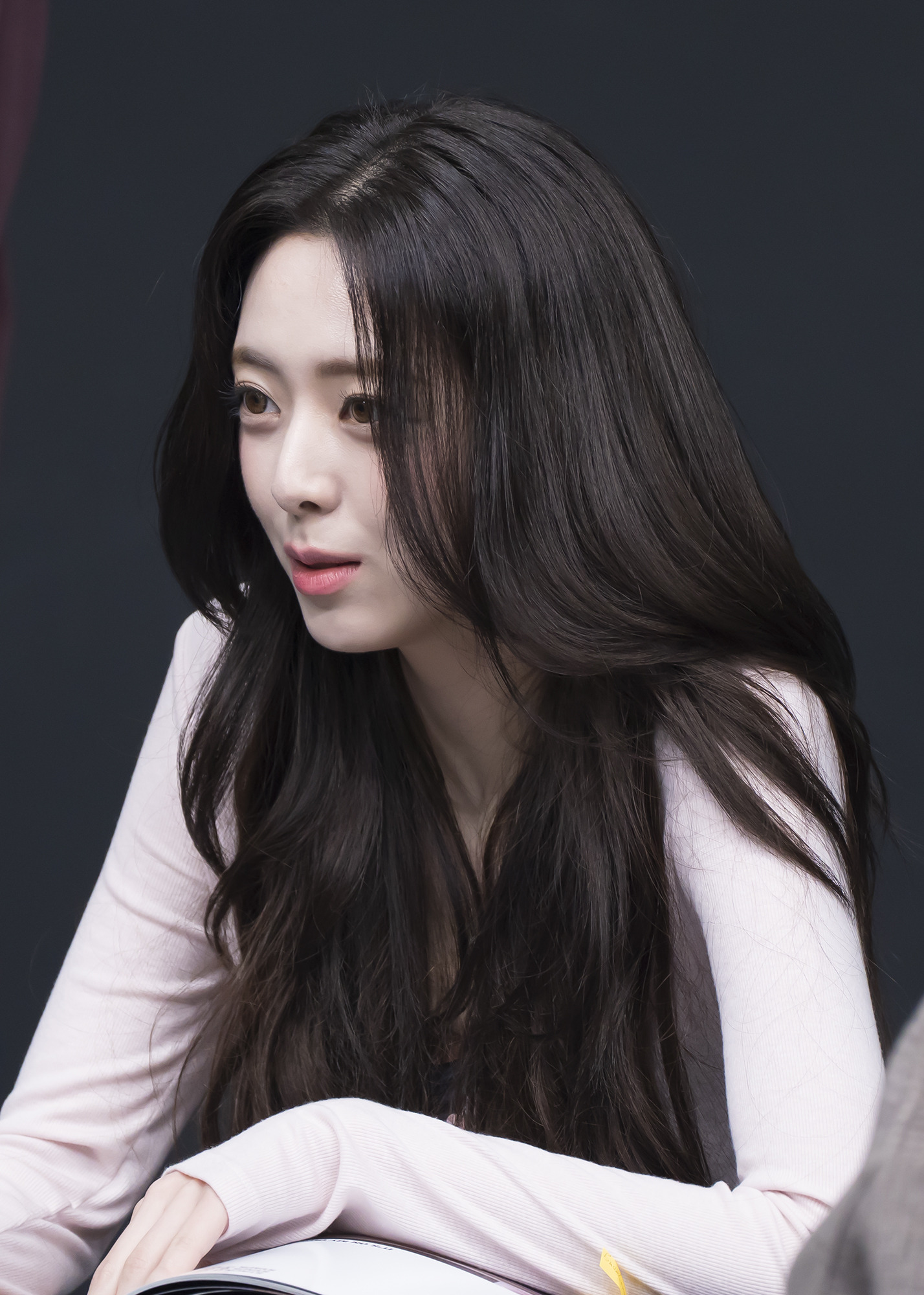 (스압)여자여자한 ITZY 유나.jpgif | 인스티즈