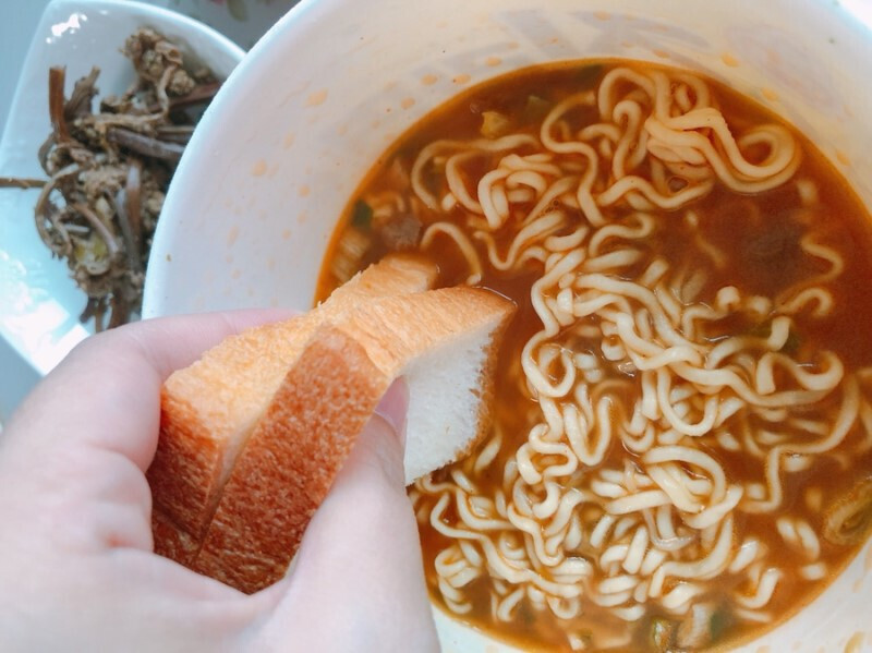 비밀스런 빵 취향 .jpg | 인스티즈