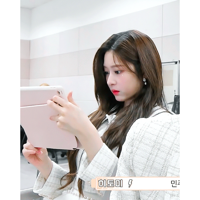 보스 아이즈원 민주.gif (스압,움짤 多) | 인스티즈