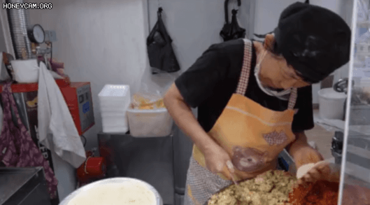 사람들이 줄서서 사간다는 4000원짜리 만두...jpgif | 인스티즈