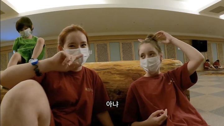한국 찜질방 처음 경험하고 충격받은 외국인.jpg | 인스티즈