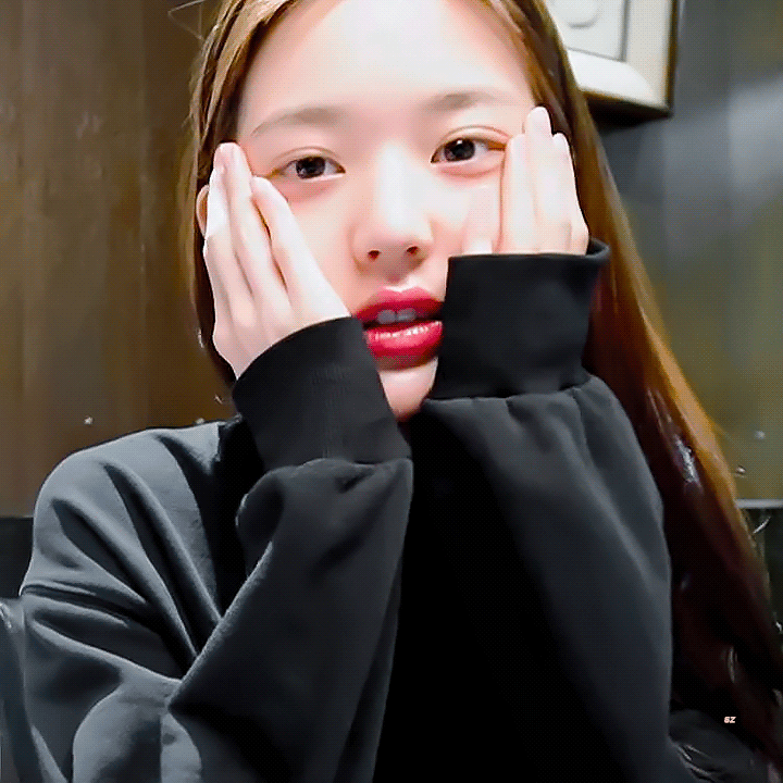 아직도 애기 같은 아이브 장원영.gif | 인스티즈