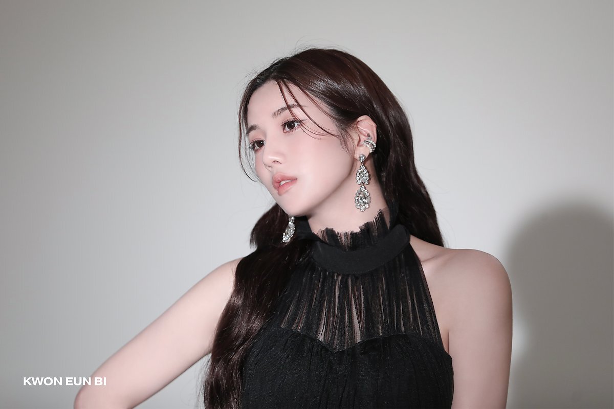 (스압)더 예뻐진 최근 권은비.jpgif | 인스티즈